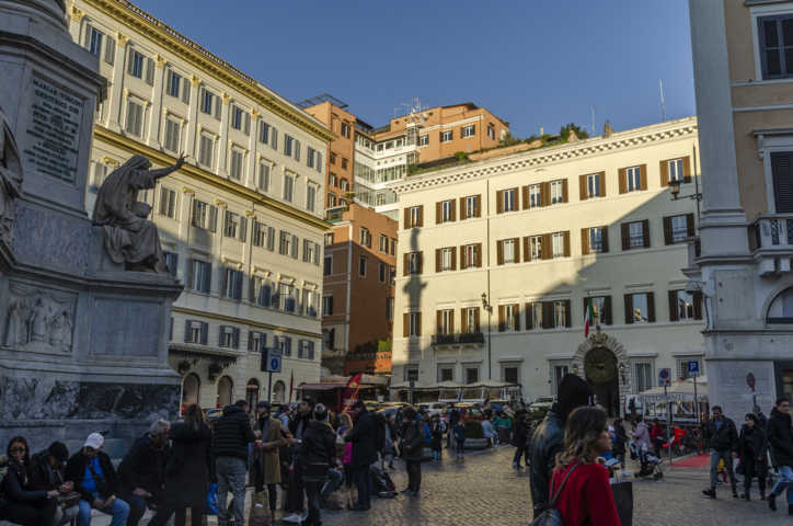 165 - Italia - Roma - plaza Mignarelli